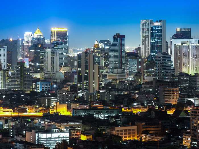 #10 Bangkok, Thailand has 923 tall buildings in 1,568 square kilometers.