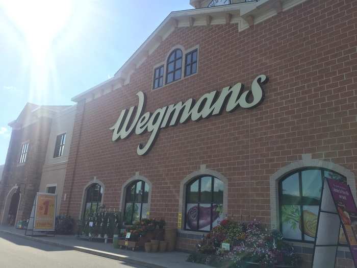 So I pulled in and was greeted by a castle-like building. The entire thing is Wegmans. Keeping in mind that most grocery stores in NYC are tiny (and the bigger ones like Whole Foods and Trader Joe