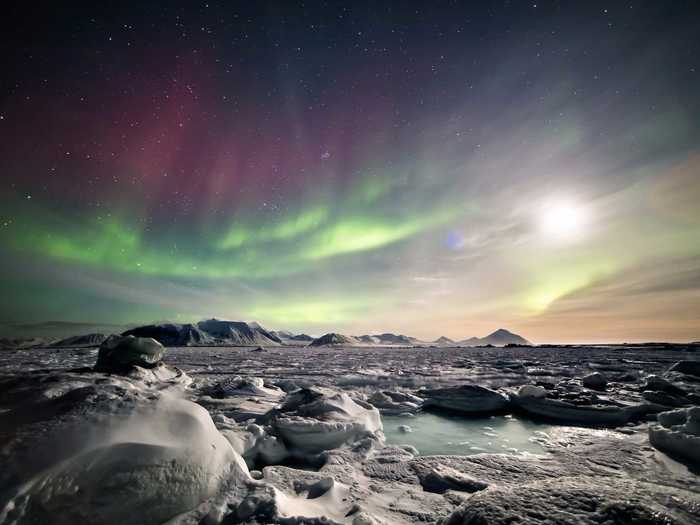 Located in the Arctic Ocean between Norway and the North Pole, Svalbard is an archipelago you won