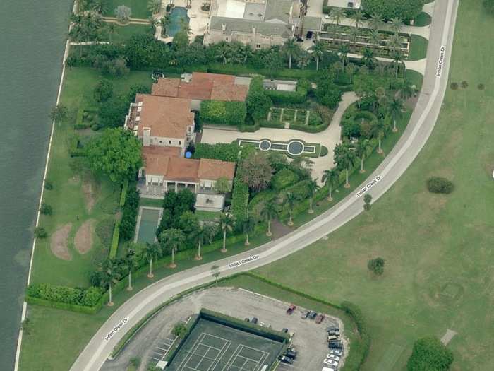 Hedge funder Eddie Lampert spent $38.4 million on this property in March 2012. The 7-bedroom, Italian-style mansion measures 17,000-square-feet and sits on 2.7 acres.