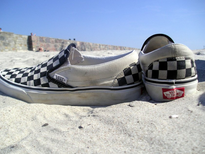 25. Vans