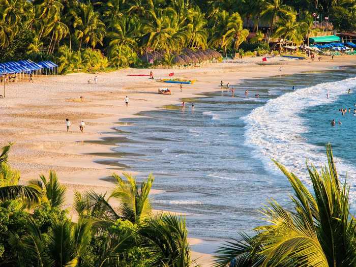 Known for being more authentic than its sister city of Ixtapa, Zihuatanejo, Mexico, boasts gorgeous beaches and multiple luxury resorts that sit right on the ocean.