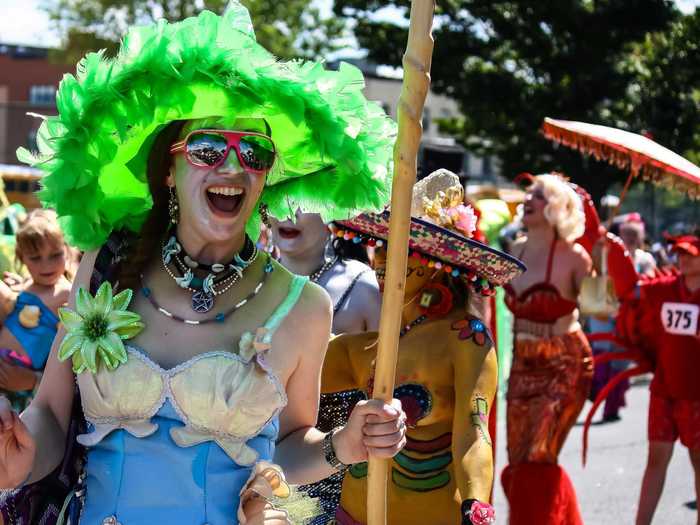 One of New York’s most iconic and largest parades, Coney Island’s Mermaid Parade, held on June 20th, showcases 1,500 artists who have been creating stunning floats, costumes, and performances for the event since 1983.