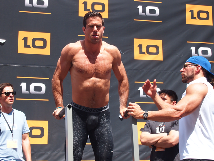 ICAP vice president and defending champion Mark Rubin did 54 dips.