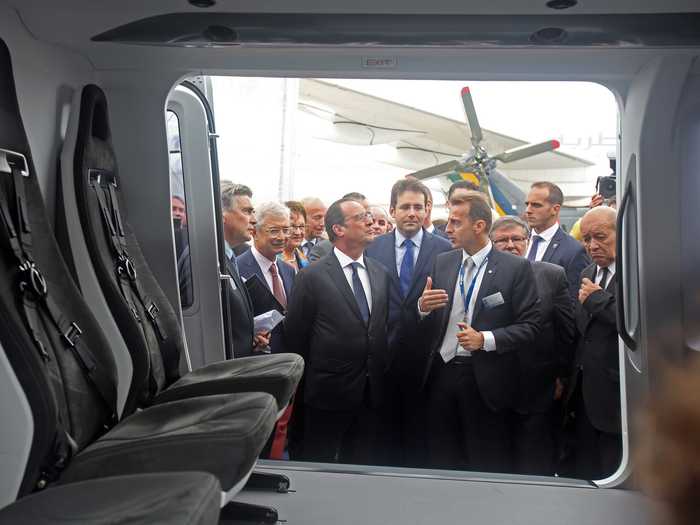 President Hollande was eager to learn from the CEO of Airbus Helicopters, Guillaume Faury.