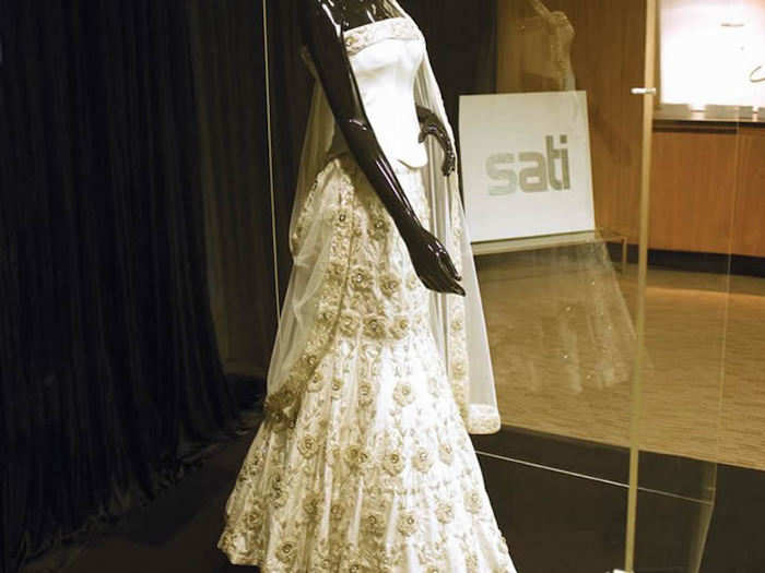 3. The £100,000 ($159,000) "British Asian wedding dress" – the diamond encrusted gown was made by made by Birmingham-based Sati Takhar. The 30 kg dress was on display at The Asiana Bridal Show in London this year.