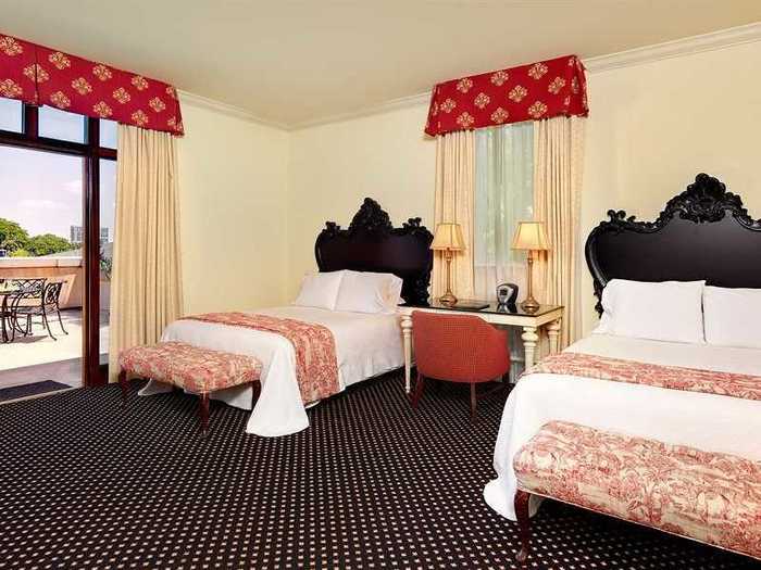 3. French Quarter Inn, Charleston, SC