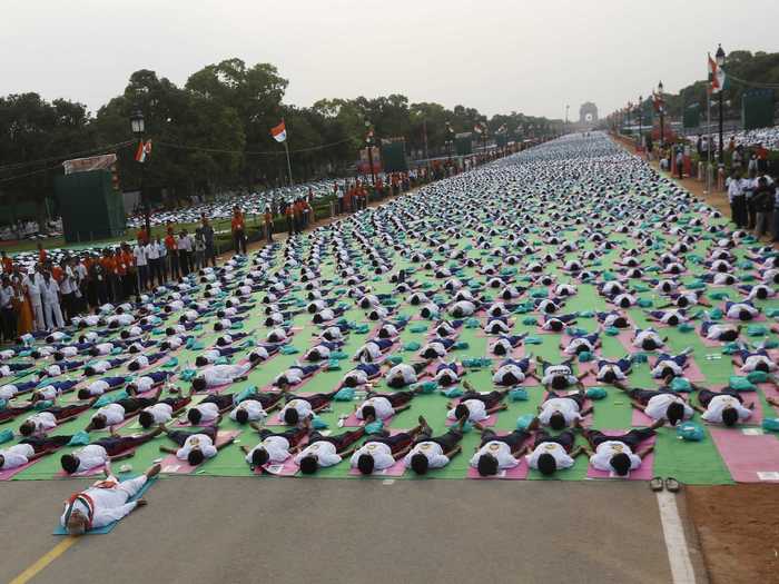 35,985 people gathered in Delhi for the event.