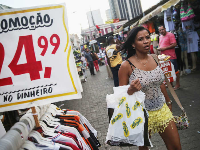 3. Brazil — 13.8% are entrepreneurs and are predominantly single person vendors. Almost half of the entrepreneurs are women.