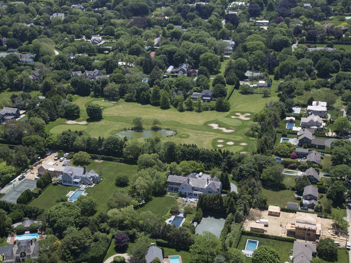 One of the most prestigious communities on Long Island, Southampton is also the most residential, with tons of bars, restaurants, and luxury boutiques. Tree cover is dense, hiding the celebrity summer homes of celebrities like Rachael Ray, Howard Stern, George Soros, Kelly Ripa, and Tory Burch.