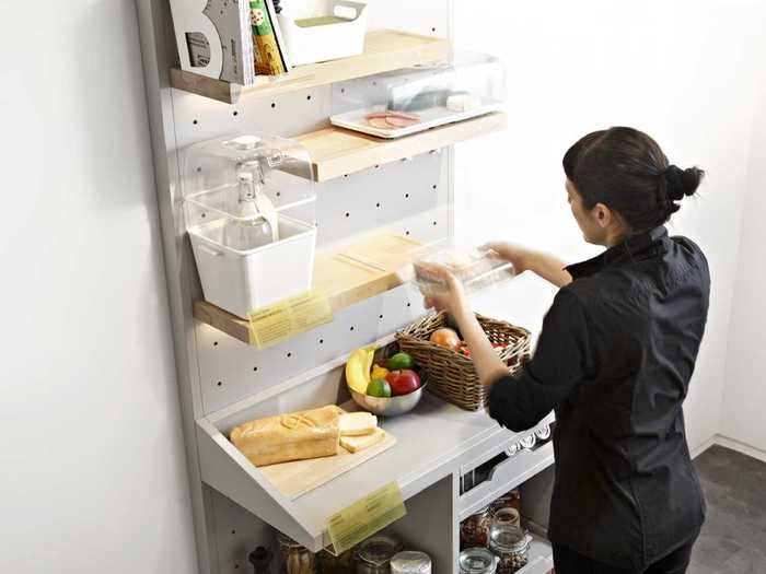 Meanwhile, The Modern Pantry takes the doors off of your refrigerator to keep your eyes on your food, so you know what you have on hand and won