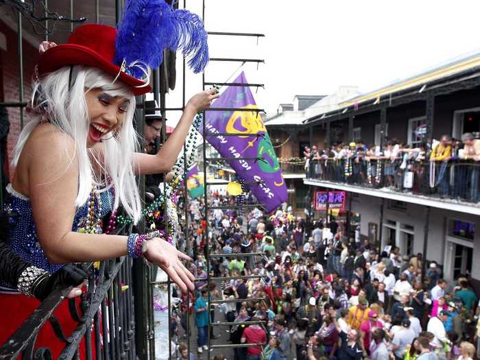 New Orleans, Louisiana: Home of Mardi Gras and daiquiri shops. Obviously, open containers are not an issue here.