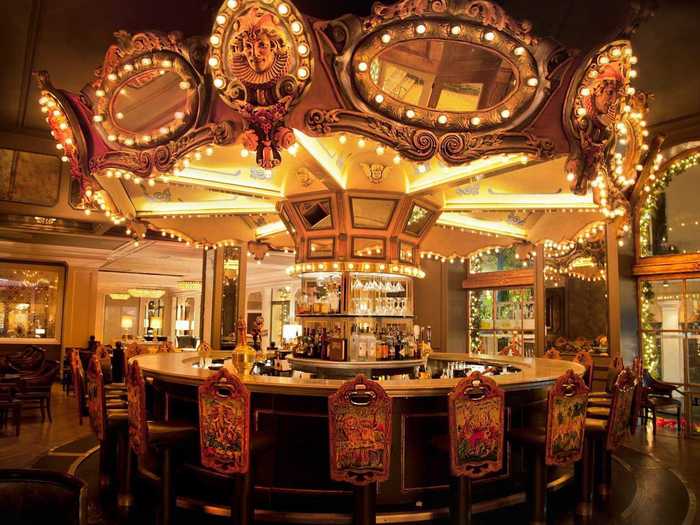 The Carousel Bar at Hotel Monteleone (New Orleans, LA)