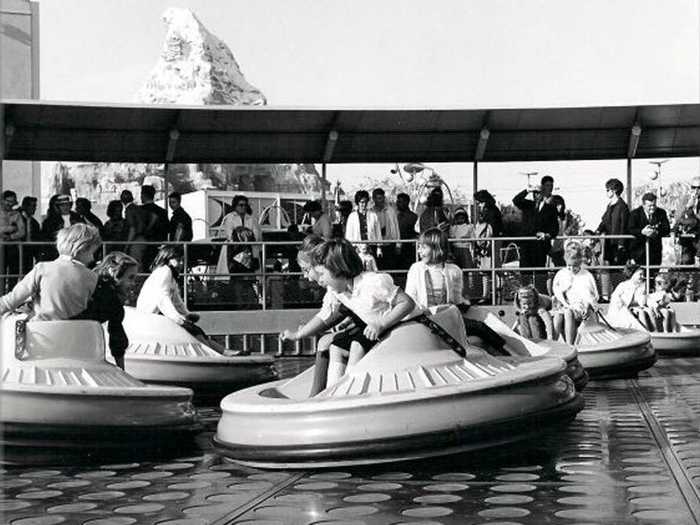 Another ride of by-gone days, the Flying Saucers were called "the bumper cars of the future." Guests sat in a car that hovered using airflow. It couldn