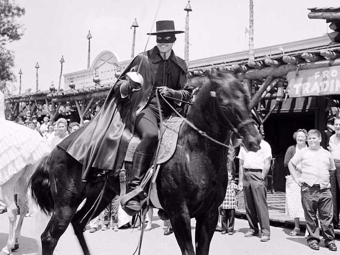 Even TV star Zorro swung on scene. For three weekends in 1958, 1959, and in 1960, characters from the show would make an appearance for "Zorro Day." Guy Williams, who played the titular character from 1957 to 1959, is pictured here.