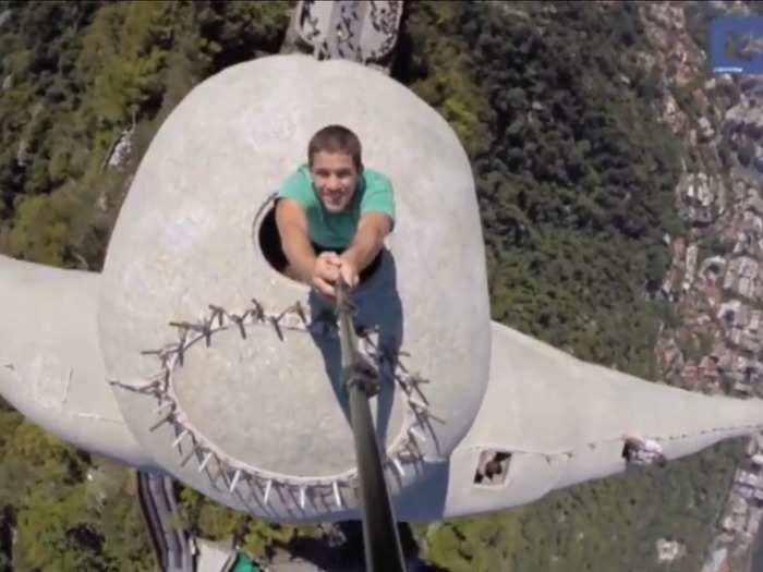 27-year-old Brazilian photographer Thiago Correa took this selfie from the top of Rio de Janeiro