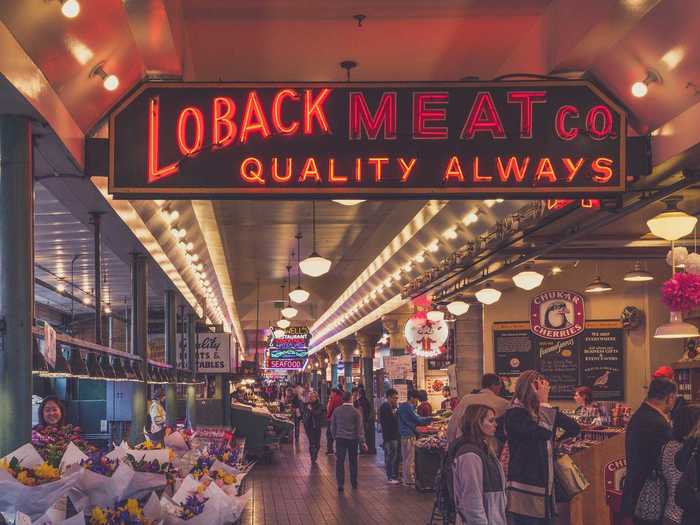 Sitting along the Elliot Bay waterfront in Seattle, Washington, the Pike Place Market has been in operation since 1907, making it one of the oldest continuously operated public farmer