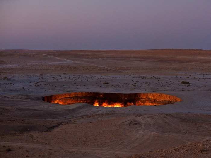 Garfors visited the Door To Hell in the middle of the dessert in Turkmenistan. It