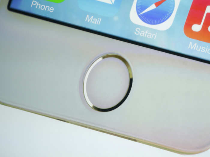 There might not be a home button on the next iPhone.