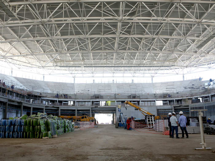 Carioca 1, site of basketball, is 85% finished.