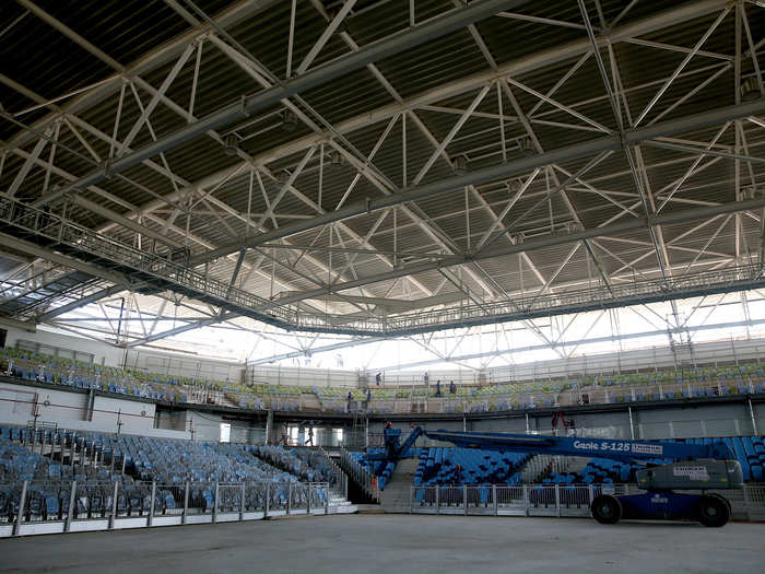 The smaller Carioca Arena 3, site of the fencing and taekwondo, is at 93%.