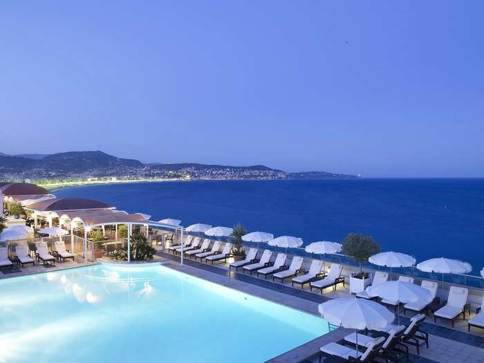 The Radisson Blu Hotel Nice, located along the posh French Riviera, offers an incredible rooftop pool with breathtaking views of the Mediterranean.