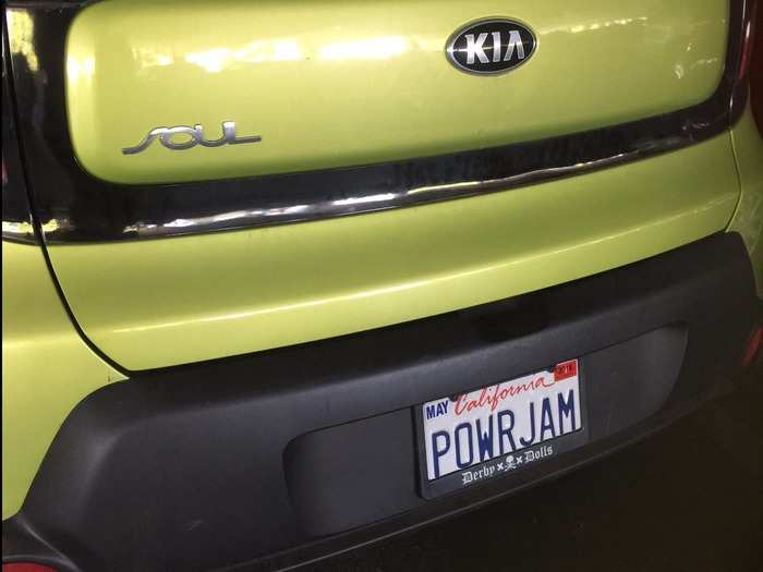 And you get some pretty epic licence plates adorning the car parks. (Incidentally, a "power jam" is when one of the jammers is sent off the track to serve a penalty, leaving the opposing jammer to continue to try and score points on the track by themselves).