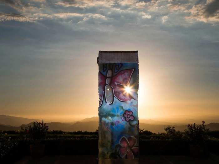 This piece of the Berlin Wall has been on display at the Ronald Reagan Presidential Library and Museum in Simi Valley, California, since 1990.