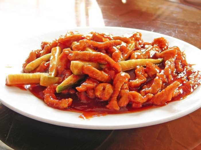 If sweet and sour pork (tang cu li ji) is done the right way, the pork should be crispy on the outside and tender on the inside. The meat is served in a sauce that