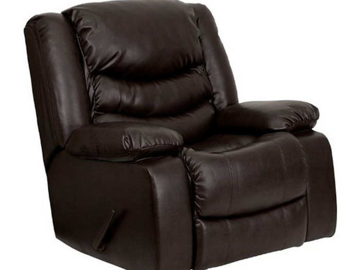 This recliner will make for a cozy seat.