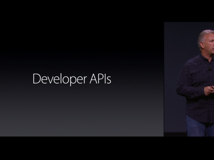 Apple even created new developer APIs so third-party app makers can support Live Photos. Facebook has already committed to adding support for Live Photos later this year.