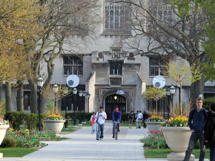 7. University of Chicago: 665 UHNW alumni