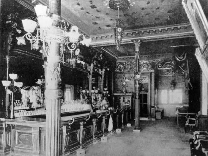 Baldwin Hotel Bar, 1880