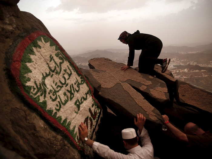 As part of the ritual, many Muslims visit Hera cave, where they believe the prophet received the first words of the Quran through Gabriel, at the top of Mount Al-Noor.