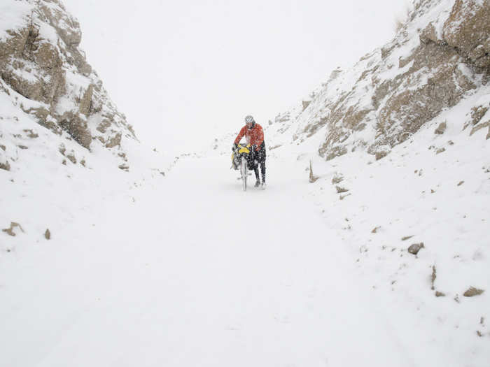 The unrelenting winter caught up again just over the western border of China.