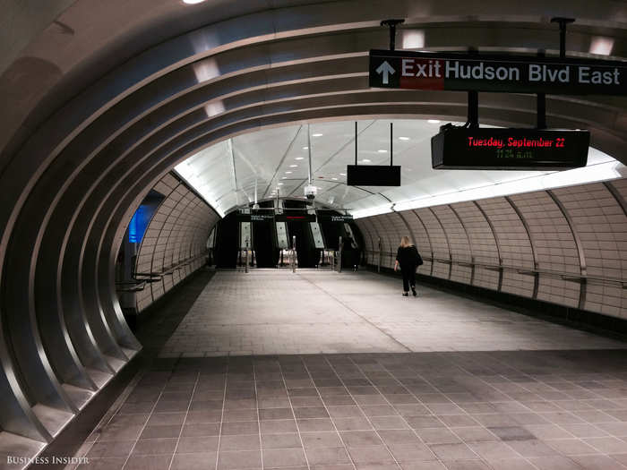 The architecture is decidedly modern, and there are no straight walls, just cavernous tubes. Unlike most subway stations, the temperature is comfortable. Reasonable temperatures in a subway station are far from an everyday occurrence.