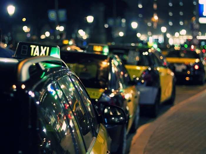 "Estimate the size of taxi market in the city you