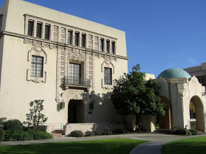 #7 — California Institute of Technology (Pasadena, California)