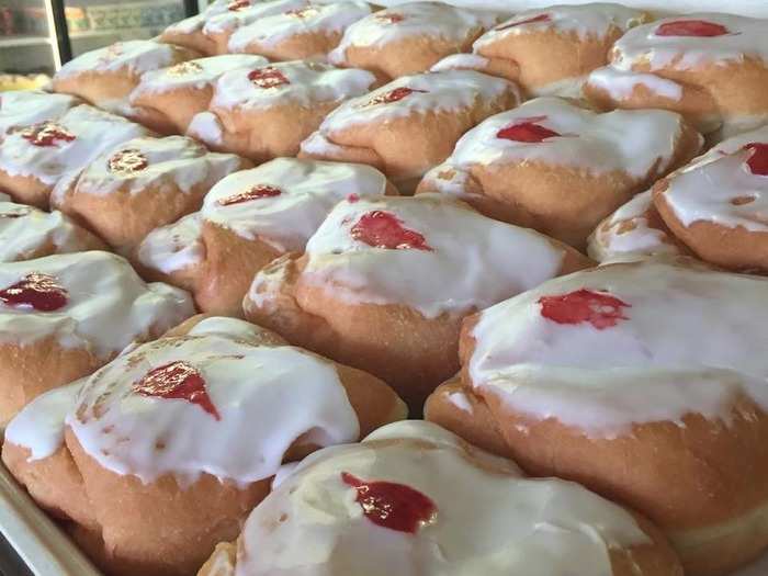 KANSAS: Munchers Bakery in Lawrence is known for its doughnuts, which are both cheap and fresh. The strawberry cream cheese is considered the ultimate, but the fritters, cinnamon twists, and chocolate croissants are also popular choices.