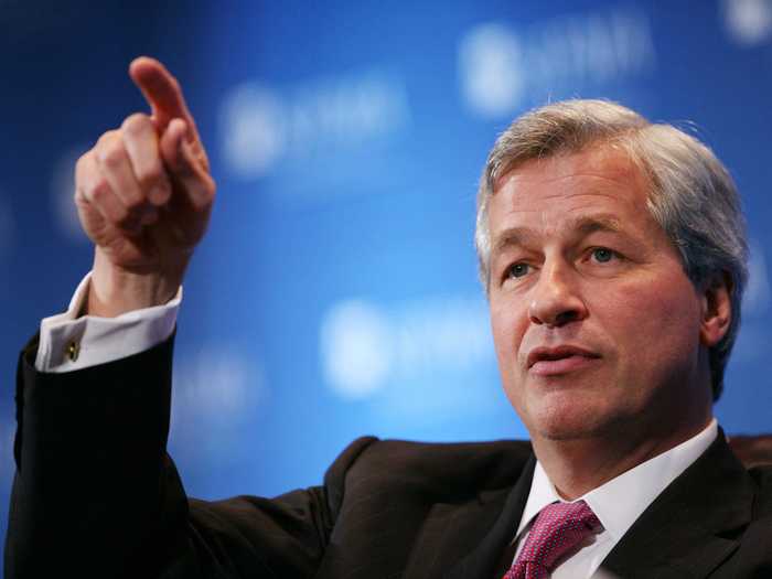 Jamie Dimon, CEO of JPMorgan Chase, graduated with an M.B.A in 1982