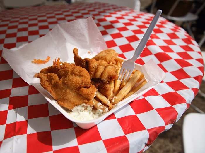 MISSISSIPPI: Almost 60% of the country’s farm-raised catfish hails from Mississippi, so it comes as no surprise that the bewhiskered fish is a popular dish here, usually grilled, blackened, or fried to crispy, flaky perfection.