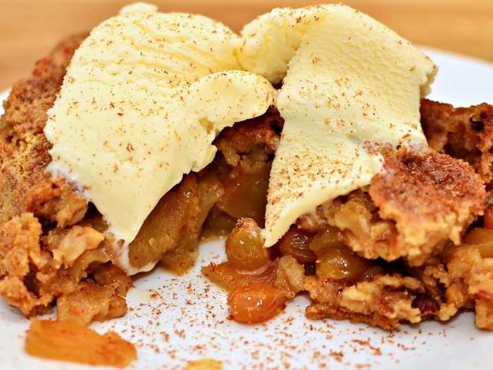 NEW HAMPSHIRE: With over 30 orchards that offer the chance to pick fresh apples, New Hampshire is known for having a delicious apple crisp—apples covered in sugar, cinnamon, oats, and butter. Top it with a scoop of fresh ice cream.