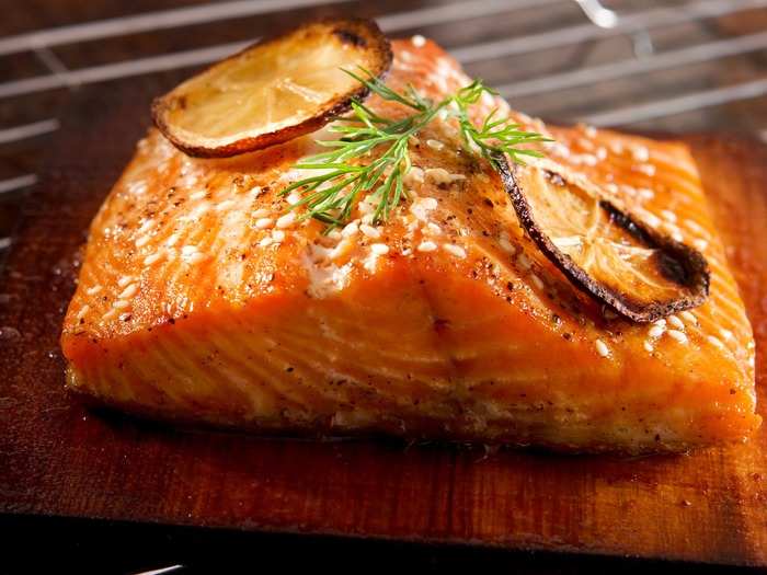 WASHINGTON: Washington is home to succulent sockeye salmon. A favorite dish in the state is cedar plank salmon, which is smoked and served on the signature wood.