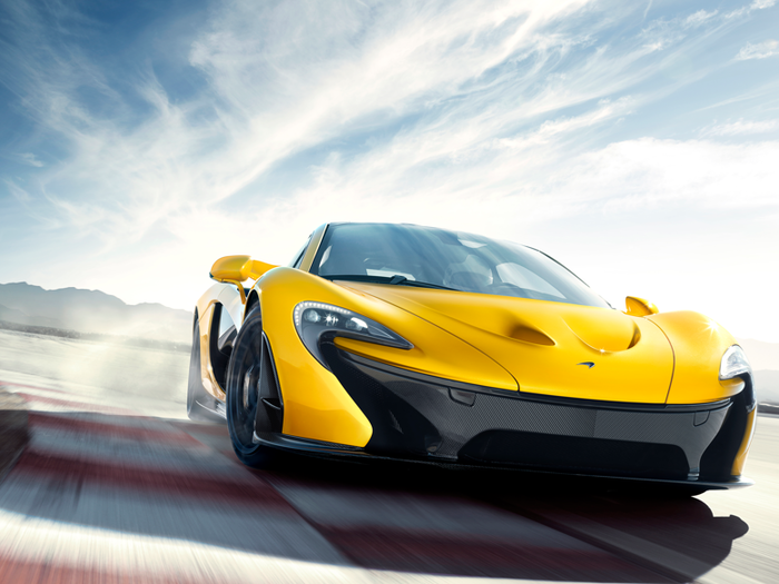 EXTERIOR: The P1 has some beautiful styling cues, especially the fighter jet bubble windshield and nostril-like air intakes in the hood, which are reminiscent of the swooping McLaren logo.