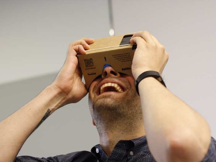 5. Virtual reality headset