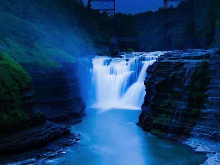 NEW YORK: Letchworth State Park is known as the "Grand Canyon of the East," probably because of its towering cliffs that reach as high as 600 feet. The gorge also features three major waterfalls formed by the rushing Genessee River. Take a guided walk, go white water rafting, or even take a hot air balloon ride.