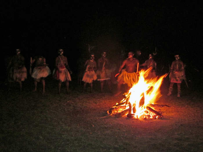 At 7:30, my escort brought me to the main tent, where pre-dinner drinks were taking place around the bonfire.