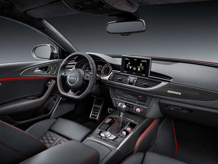 Inside the cabin, the RS6 offers the same level of luxury and design as the sumptuous A6 it