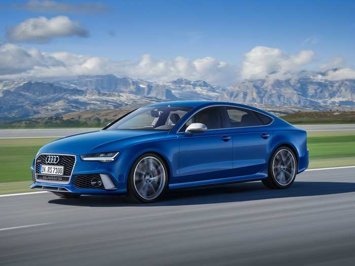 However, of you live in America and are eager to enjoy the RS6 Performance experience, you can opt for its sibling — the beguiling RS7 Performance. That car is expected to reach out shores, but Audi hasn