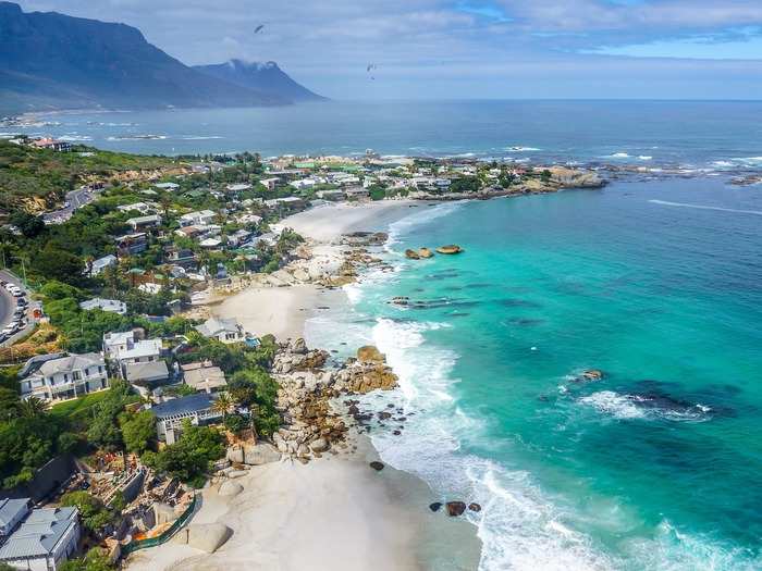 16. CAPE TOWN, SOUTH AFRICA — Cape Town is the oldest city in South Africa. The best way to experience the culture is by socializing with locals. Luckily, the city offers lots of activities to help you do so, like African beading safaris and cooking classes.